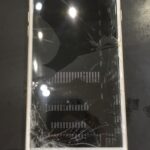 【iPhone７Plus】画面上に現れた線の列、これは絶体絶命か？スマップル熊本店が修理してみた結果…。